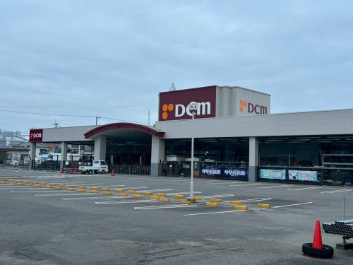 コンビニ　ローソン 西条新町店（コンビニ）まで627m