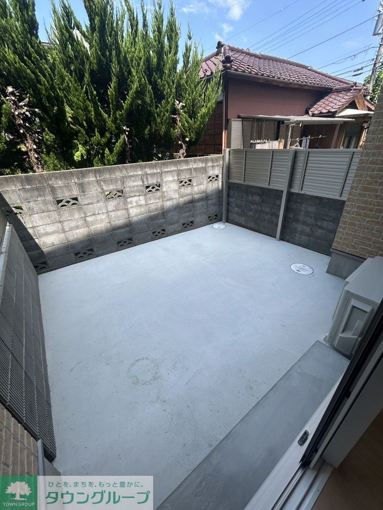 バルコニー　庭