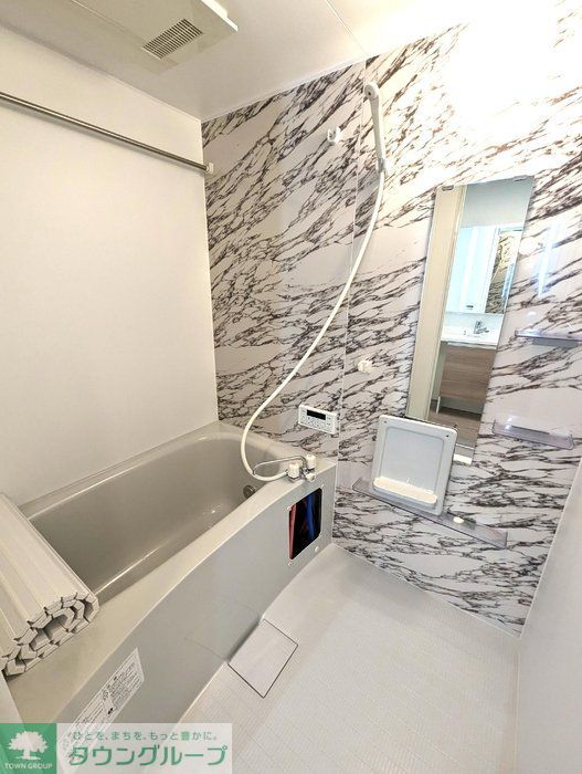 バス・シャワールーム　バス