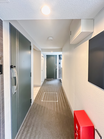 エントランス　エントランス