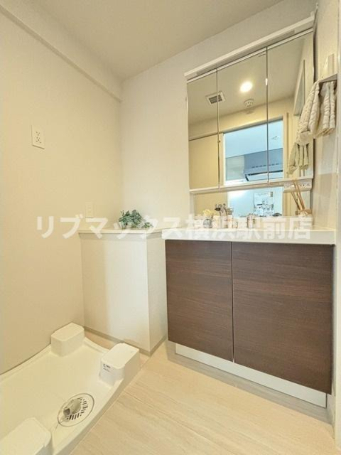 洗面設備　家具等は付帯しません