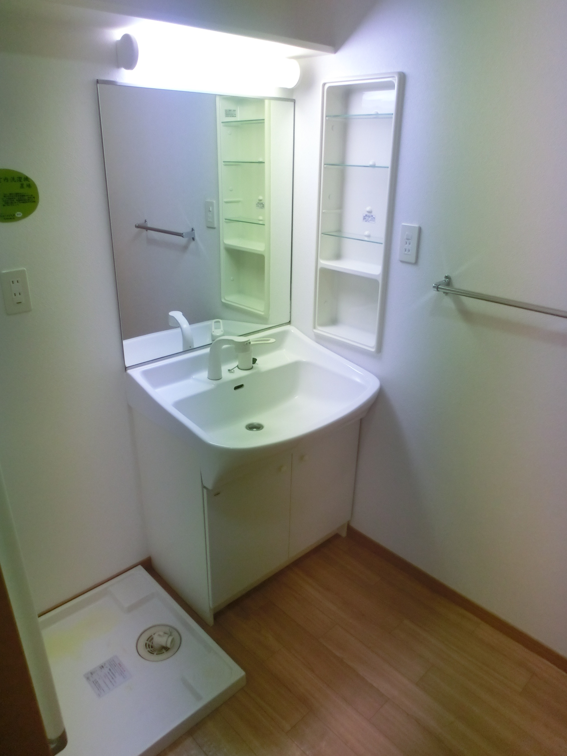 洗面設備　現況優先となります。