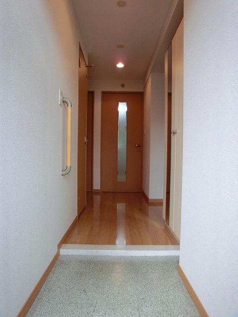 玄関　現況優先となります。