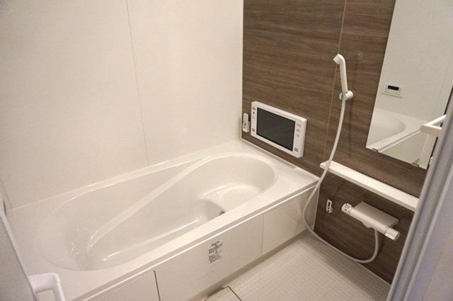 バス・シャワールーム　浴室