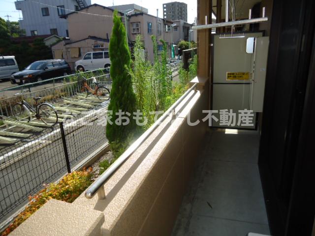 バルコニー　※写真は別号室