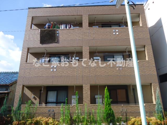 建物外観　サンプレス市場木