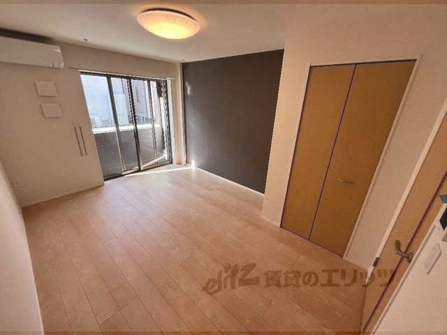 居室・リビング　洋室