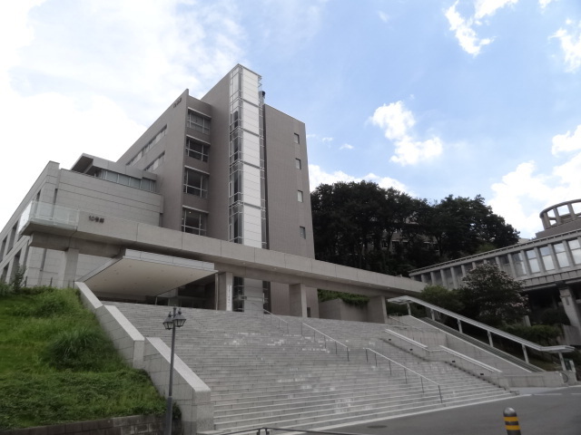 大学・短大　専修大学（大学・短大）まで1200m