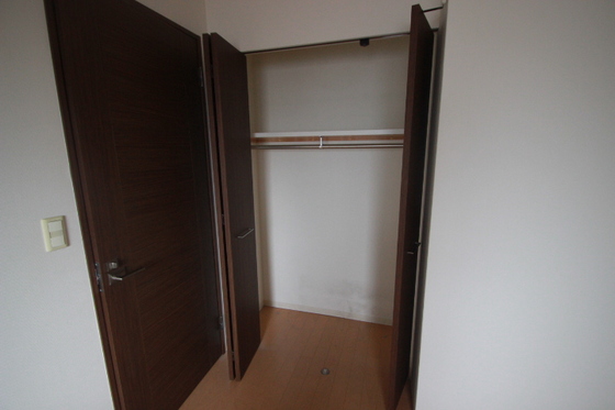 収納　※別部屋の写真です
