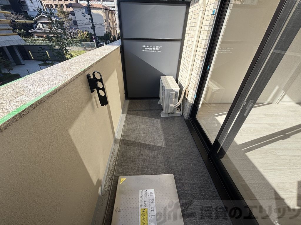 バルコニー　バルコニー