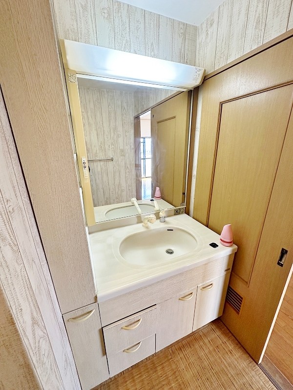 洗面設備　★洗面脱衣所/シャワー付き洗面台★