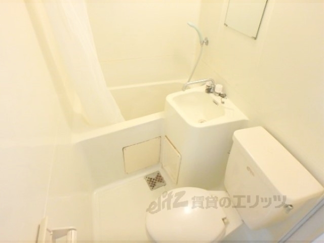 バス・シャワールーム　バス