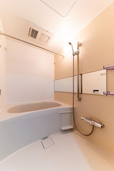 バス・シャワールーム　別部屋参考画像