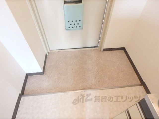 玄関　室内から見た玄関です