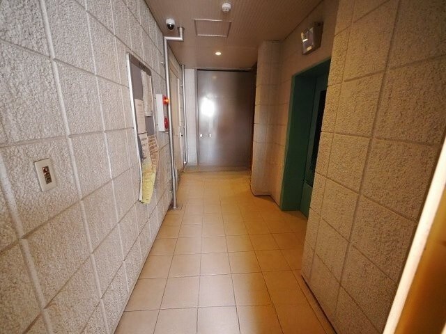 ロビー　宅配ボックス付き