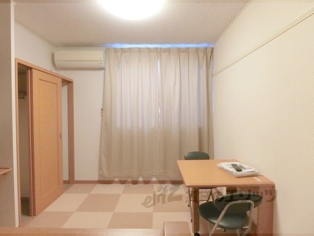 居室・リビング　洋室