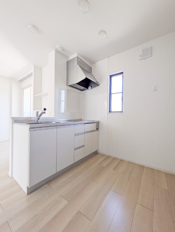 キッチン　図面と現状に相違がある場合には現状を優先