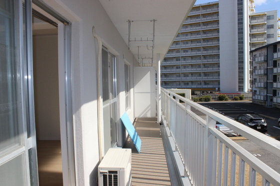 バルコニー　※別部屋の写真です