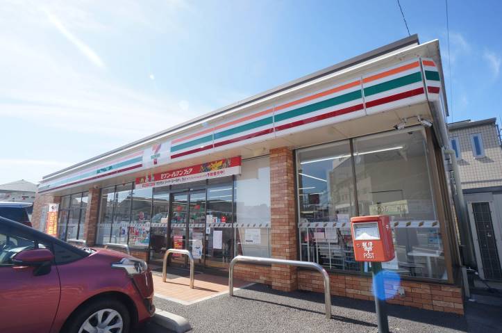 コンビニ　セブンイレブン　香芝すみれ野１丁目店（コンビニ）まで350m