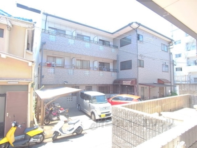 眺望　日当たりの良い南向きベランダ