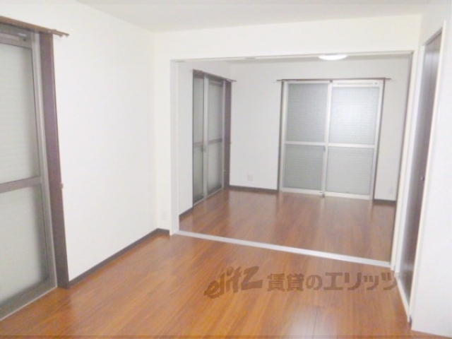 居室・リビング　居室