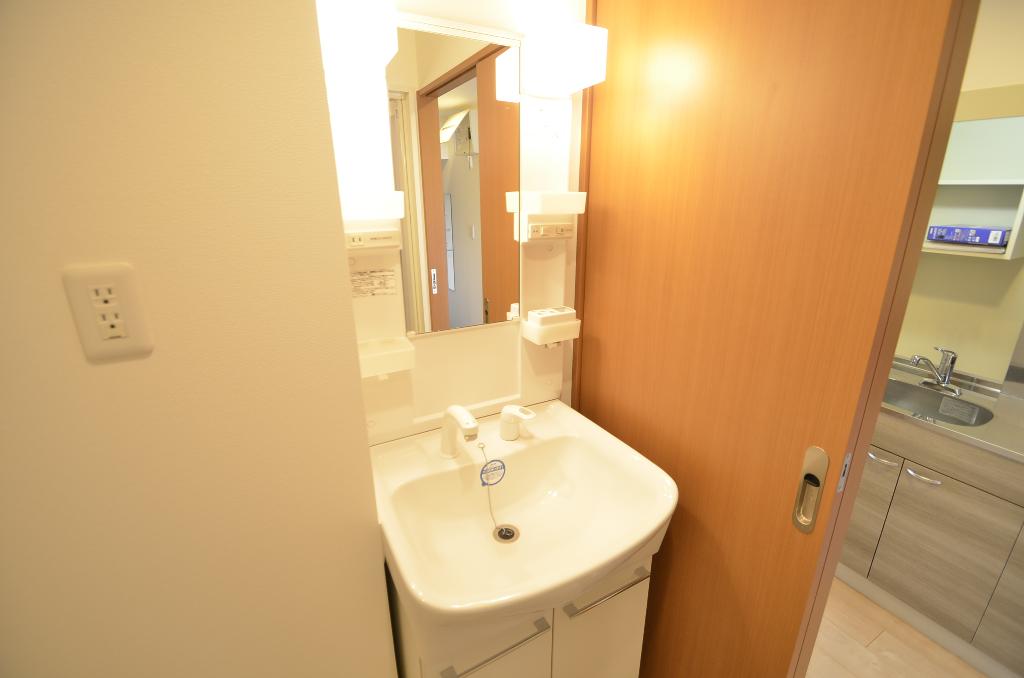 洗面設備　洗髪洗面化粧台