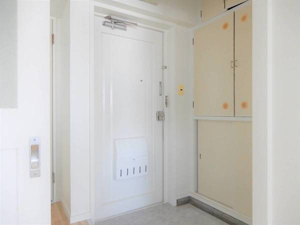 玄関　ビレッジハウスの同一物件・同一タイプの間取りの写真です