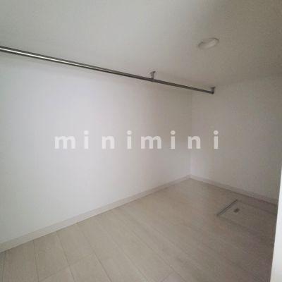 収納　※写真は別号室のものですので現状優先とさせていただきます