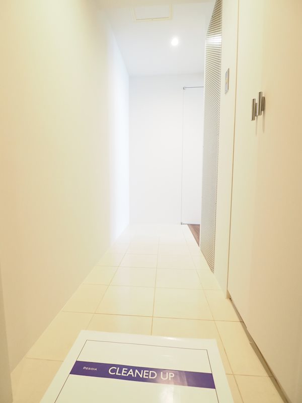 玄関　他部屋参考写真です。