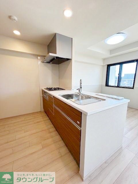 キッチン　バルコニー