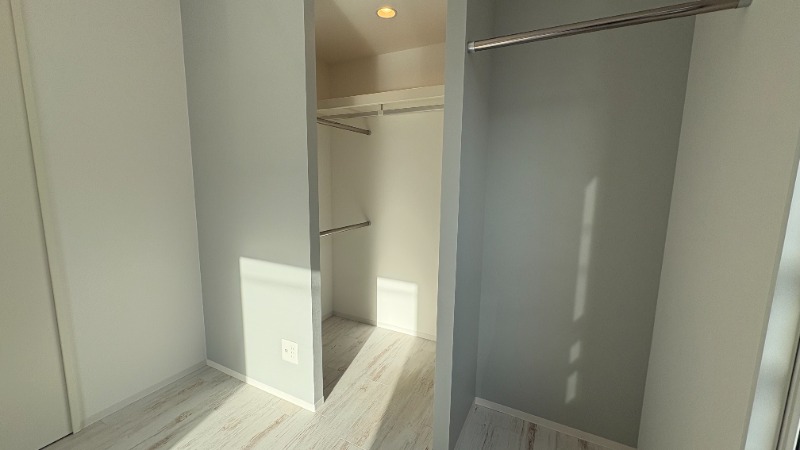 収納　広々クローゼット