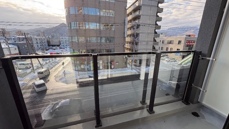 バルコニー　バルコニー