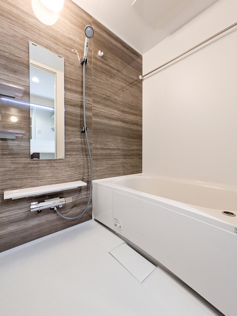 バス・シャワールーム　同施工会社参考画像