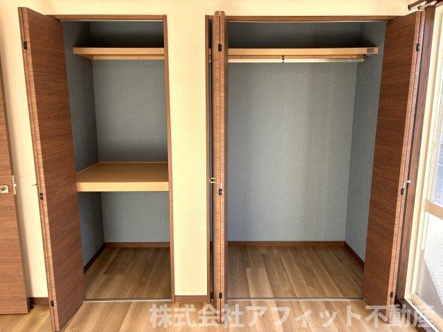 収納　クローゼット