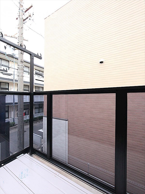 バルコニー　バルコニー