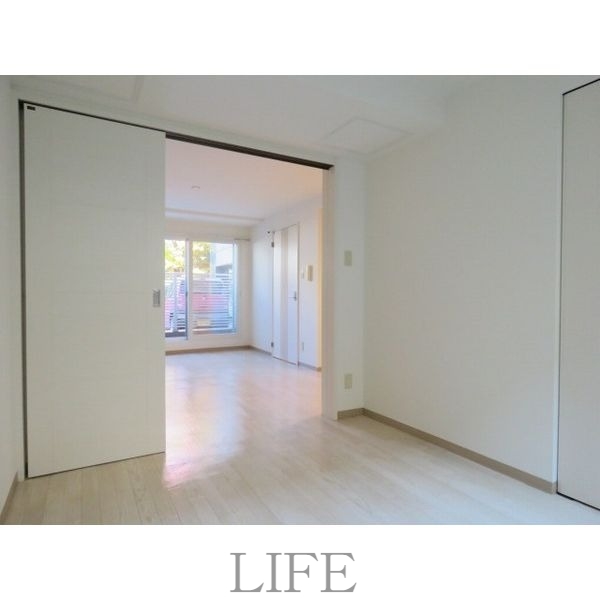 その他部屋・スペース　寝室