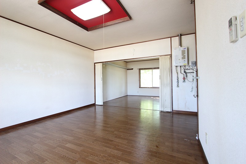 居室・リビング　同仕様201号室の画像です