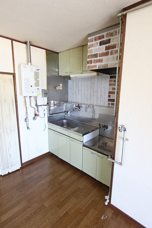 キッチン　同仕様201号室の画像です