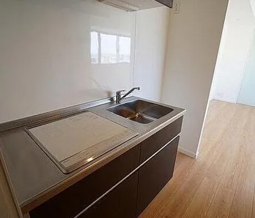 キッチン　別タイプ部屋　参考写真です(内装の雰囲気等ご確認ください)