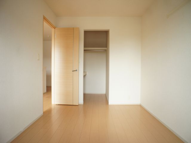 その他部屋・スペース　清潔感のあるきれいな洋間です♪