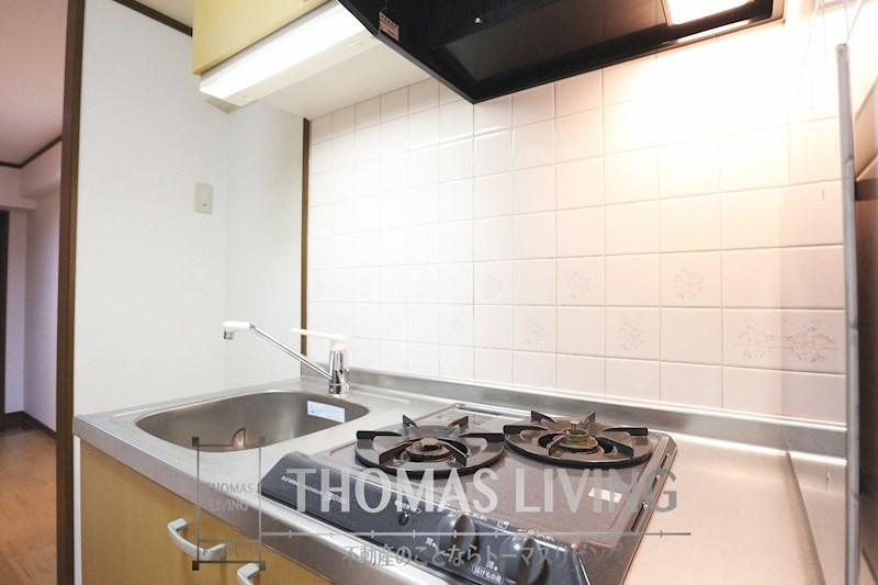 キッチン　２口コンロシステムキッチンです。