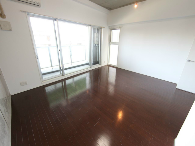 その他部屋・スペース　洋室13.1帖　エアコン完備