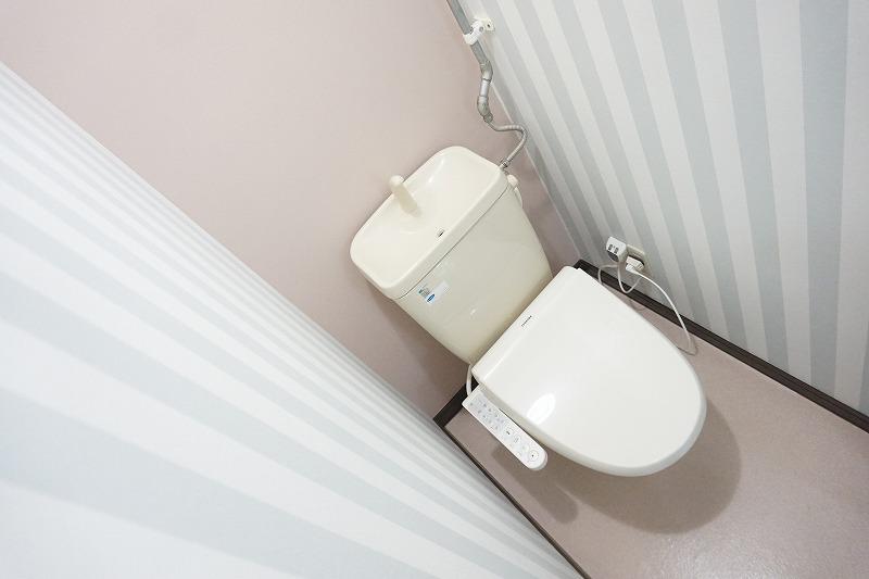 トイレ　トイレ