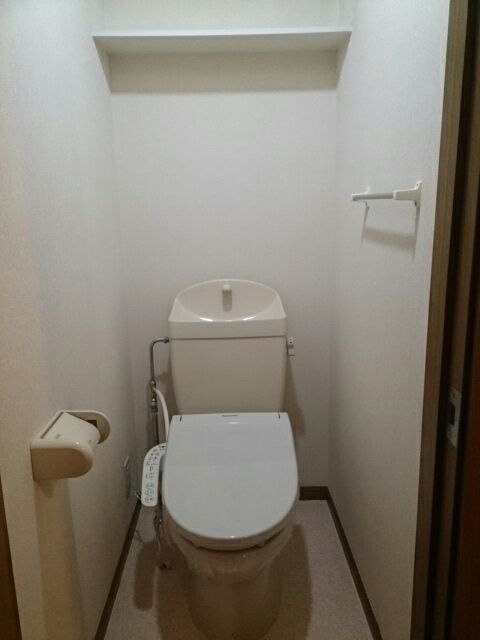 トイレ　トイレ