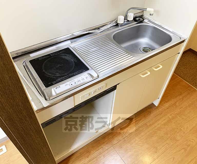 キッチン　ＩＨコンロ付きのキッチン