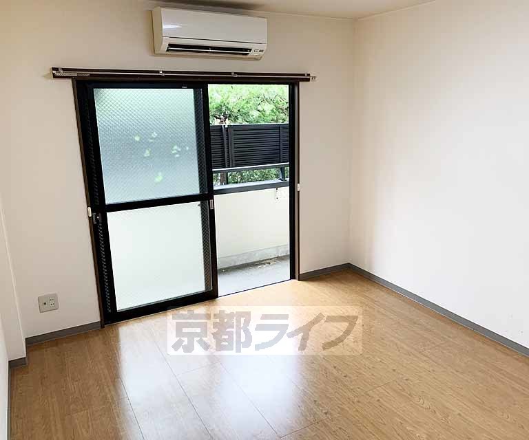 居室・リビング　阪急沿線徒歩圏内、ネット無料物件！