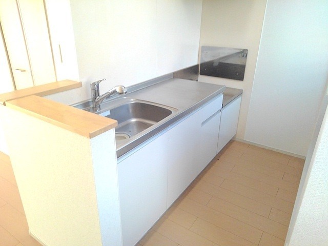 キッチン　お好きなコンロを設置できます。