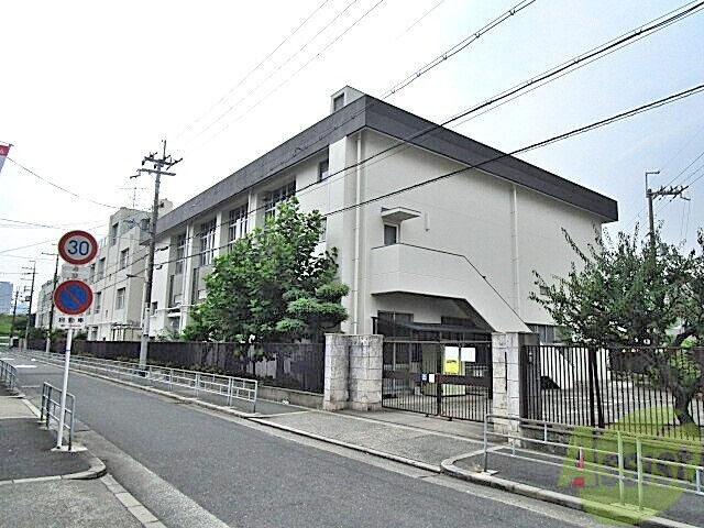 小学校　大阪市立木川南小学校（小学校）まで504m