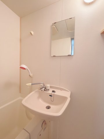 洗面設備　別号室の画像です。ご参考下さい