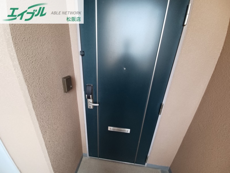 玄関　別部屋参考写真です